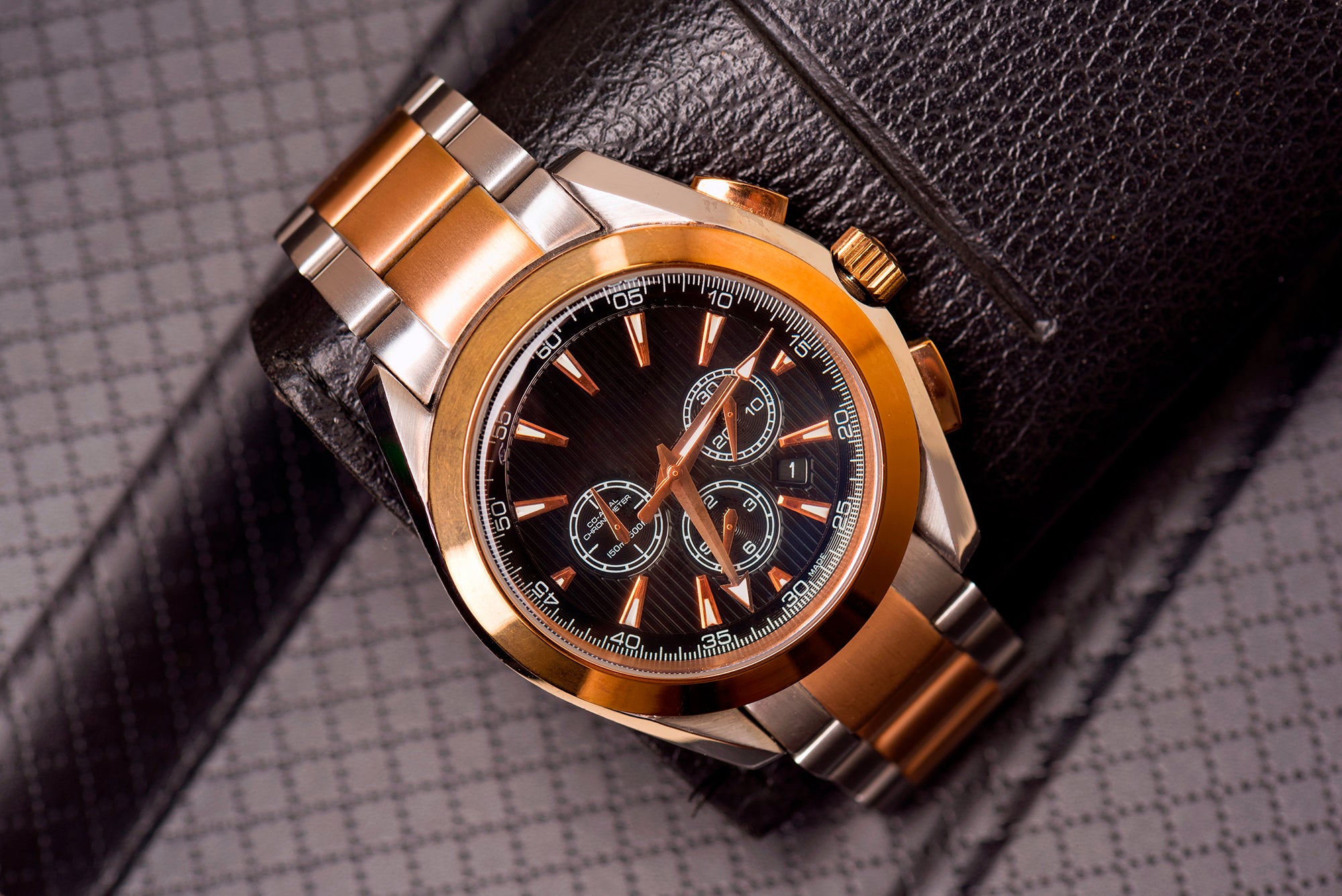 Style and sophistication with luxury watch storage accessories: watch holders, watch rolls, watch stands, slip cases, watch winders