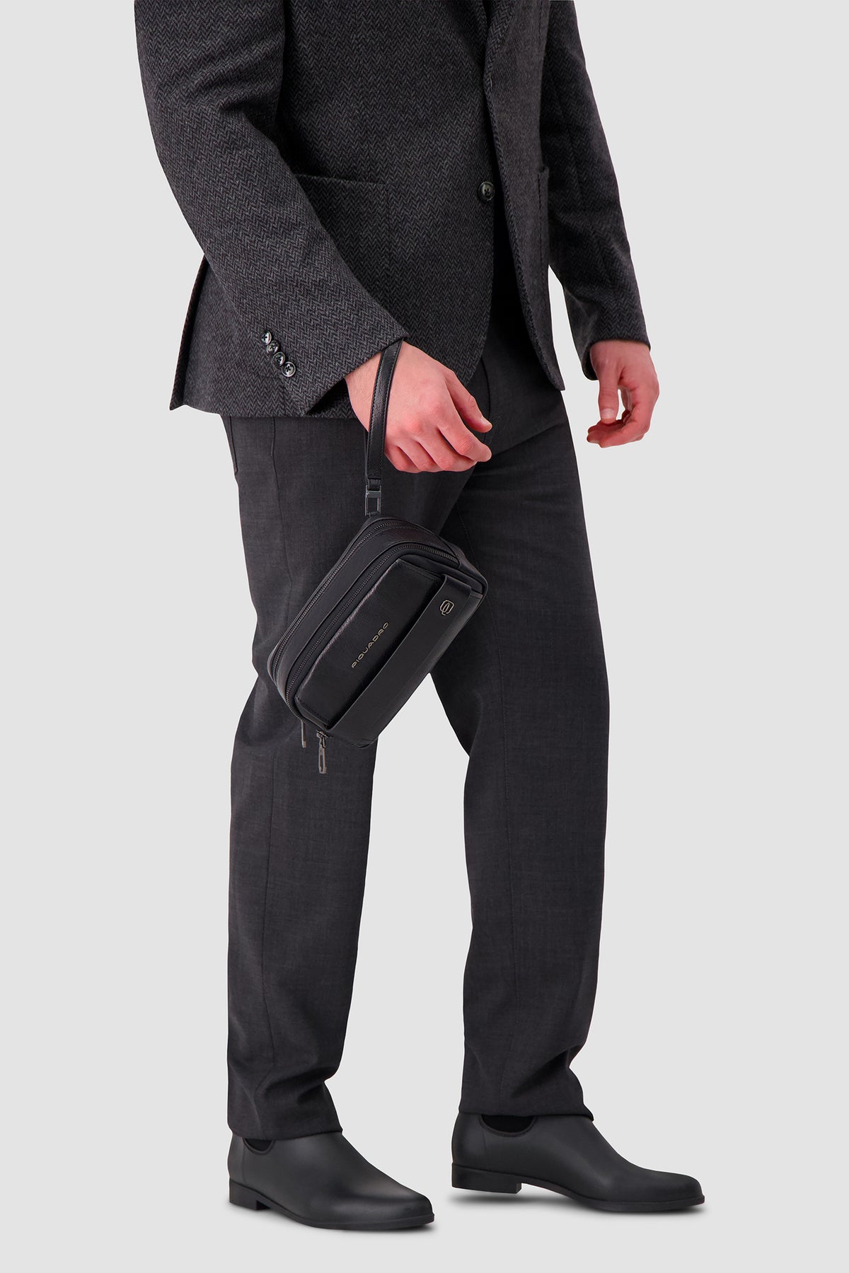 Piquadro Black Leather Wristlet