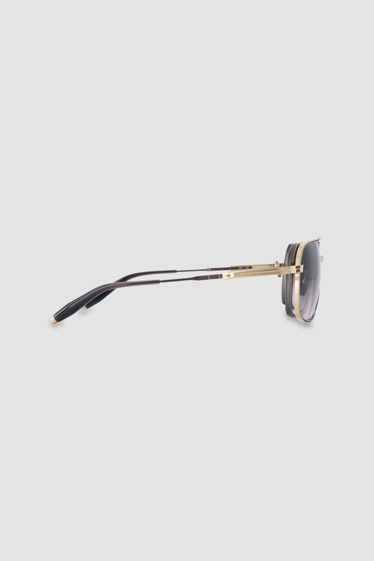 Akoni Gold/Black Pathfinder Sunglasses