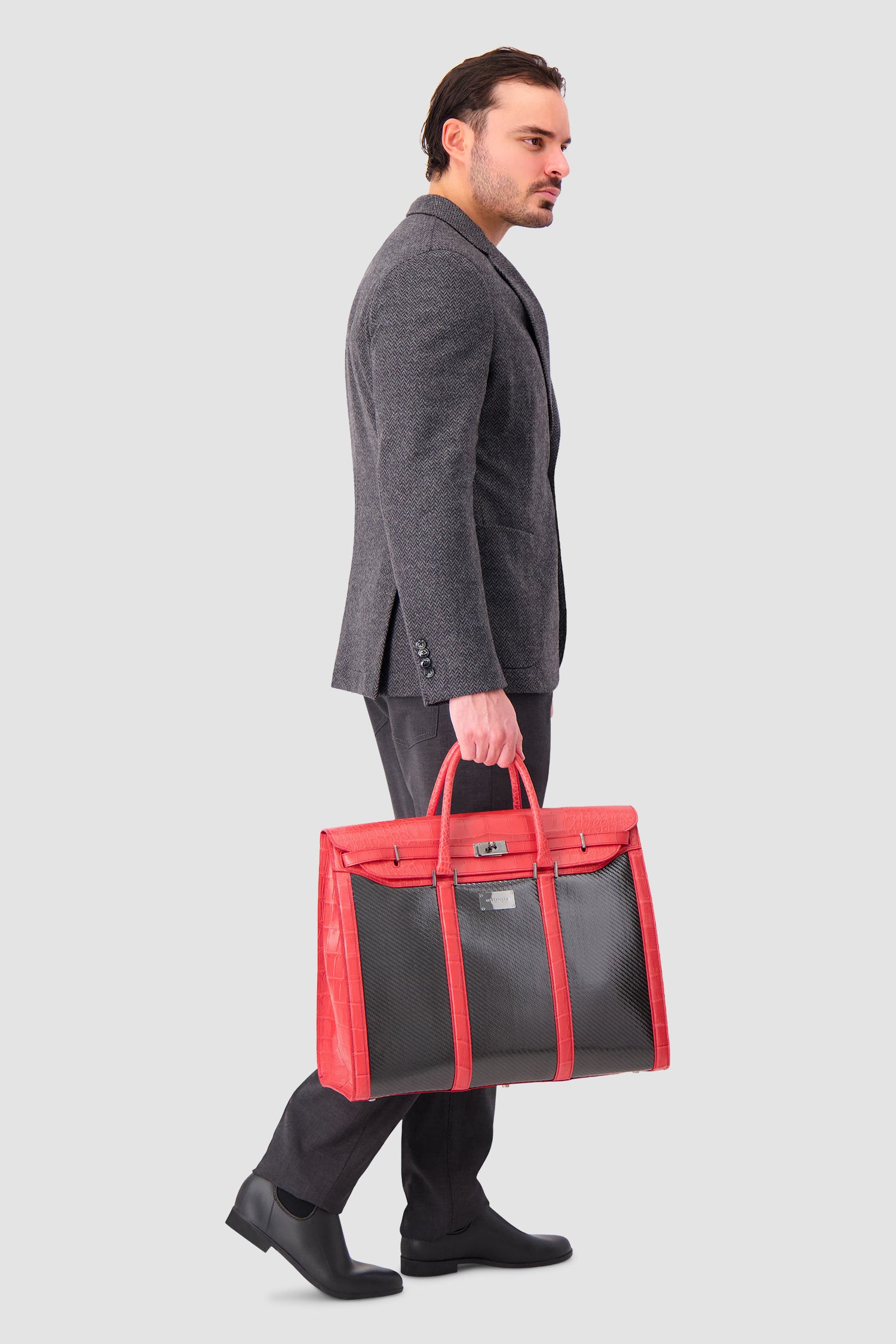 Hettabretz Alligator and Carbon Travel Bag