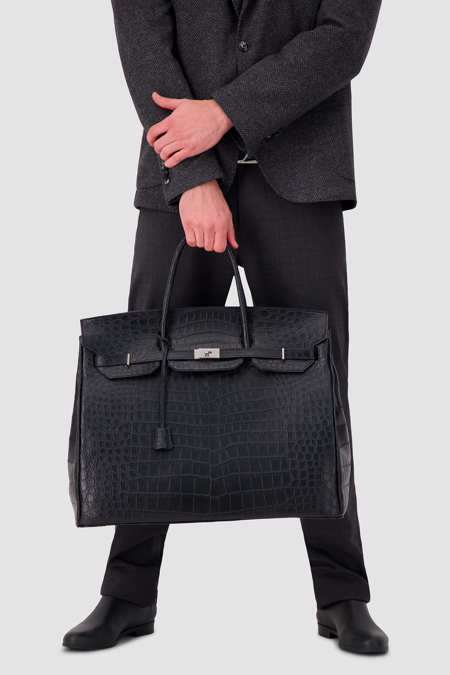 Hettabretz Porosus Travel Bag - Black