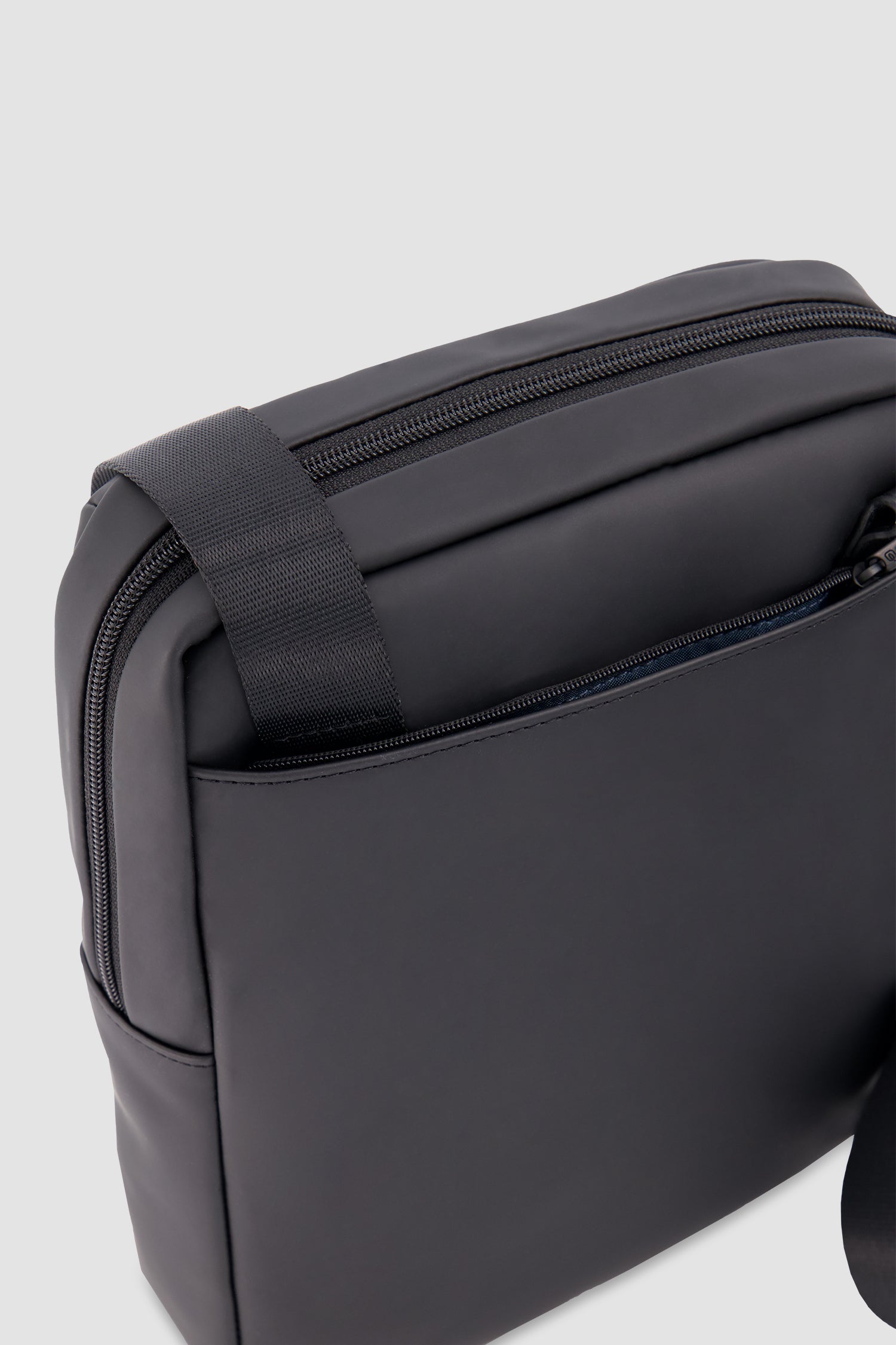 Piquadro Black Crossbody Bag