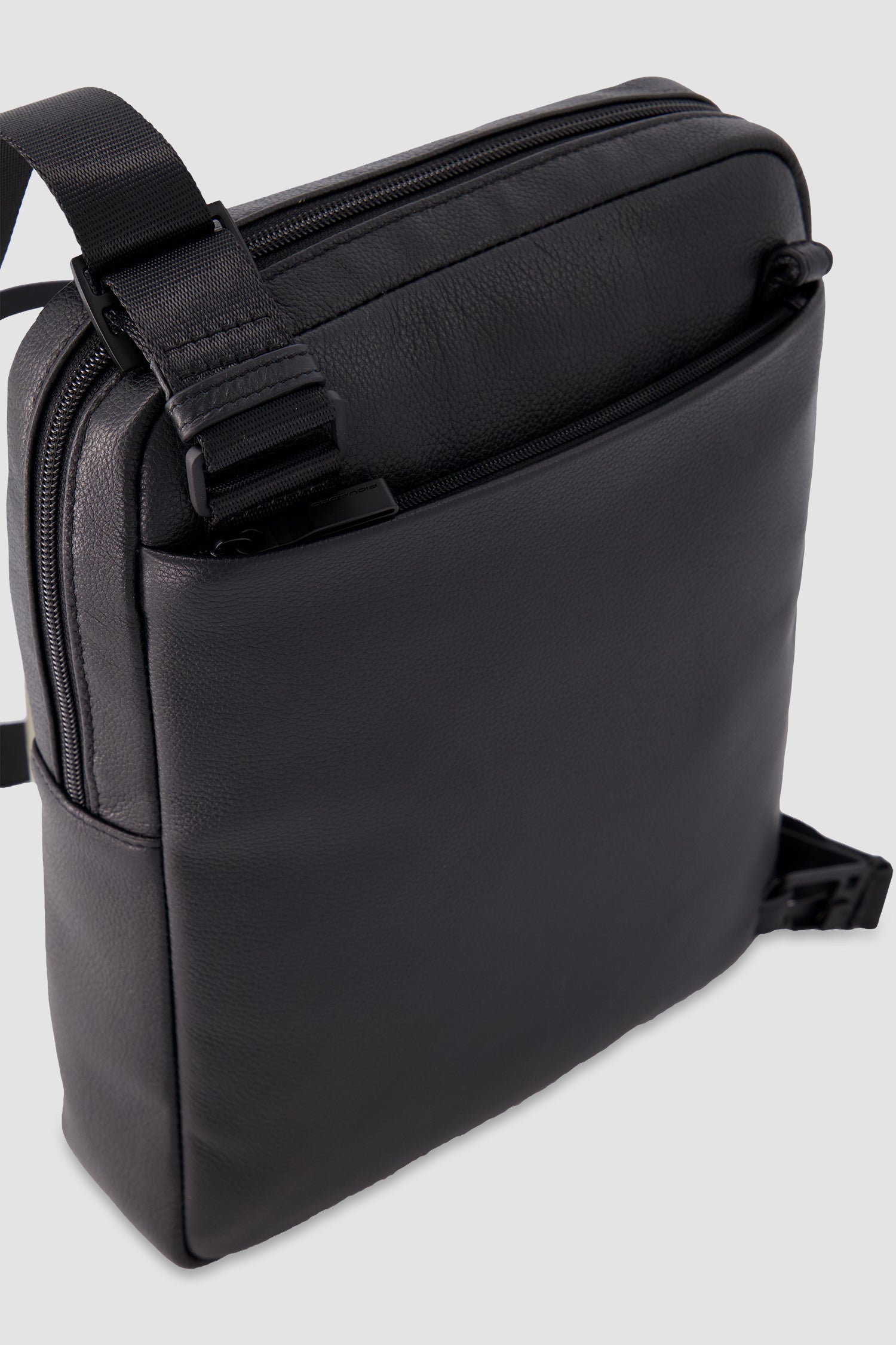 Piquadro Black Leather Crossbody Bag