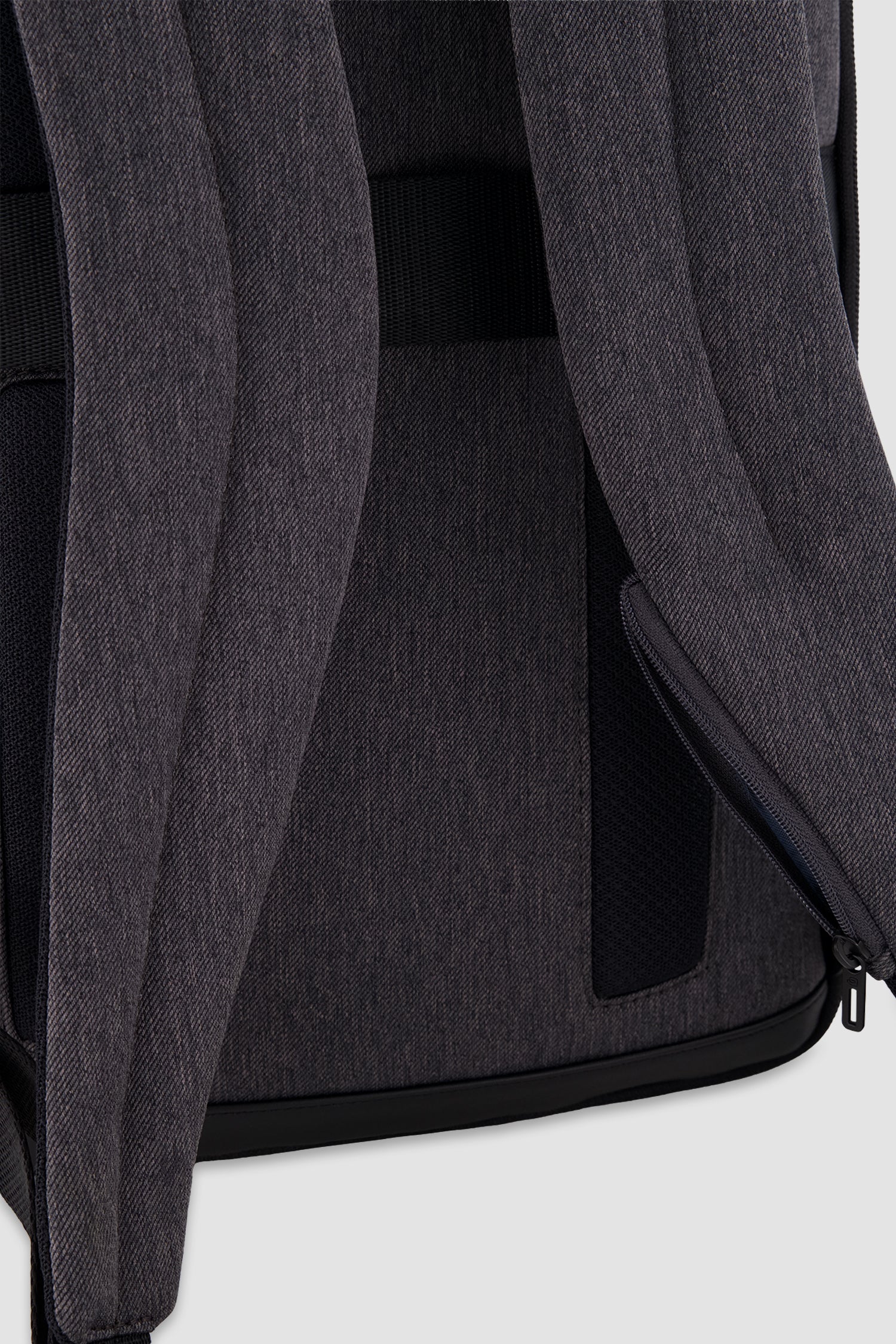 Piquadro Slim Laptop Backpack 15.6"