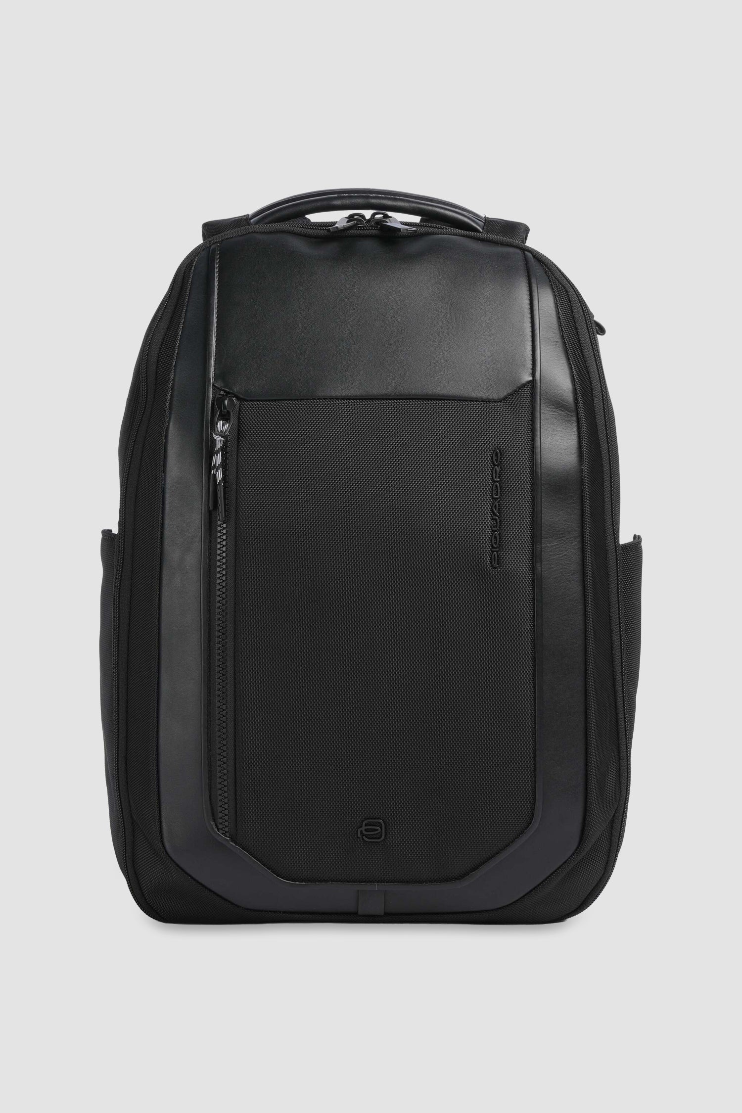 Sac à dos de voyage Piquadro pour ordinateur portable 15,6", en textile recyclé noir