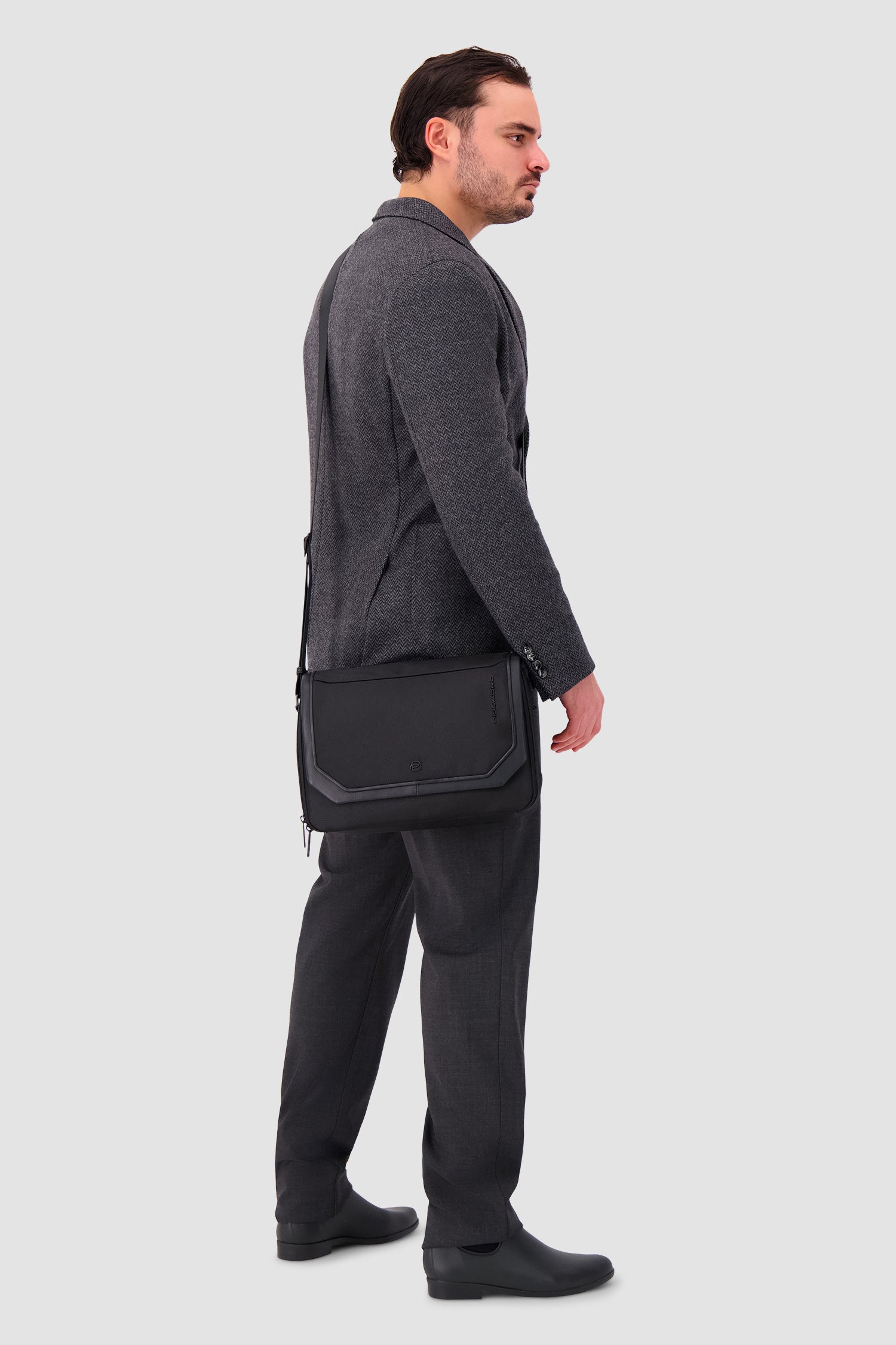 Sac Messenger / iPad Piquadro noir