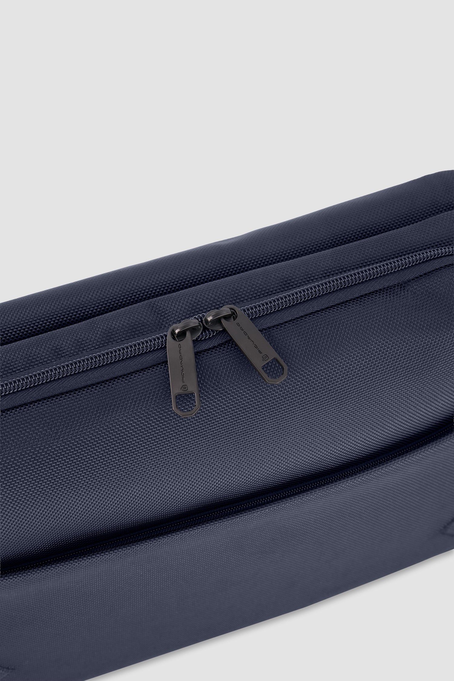 Piquadro Sac Bandoulière / iPad Bleu Marine