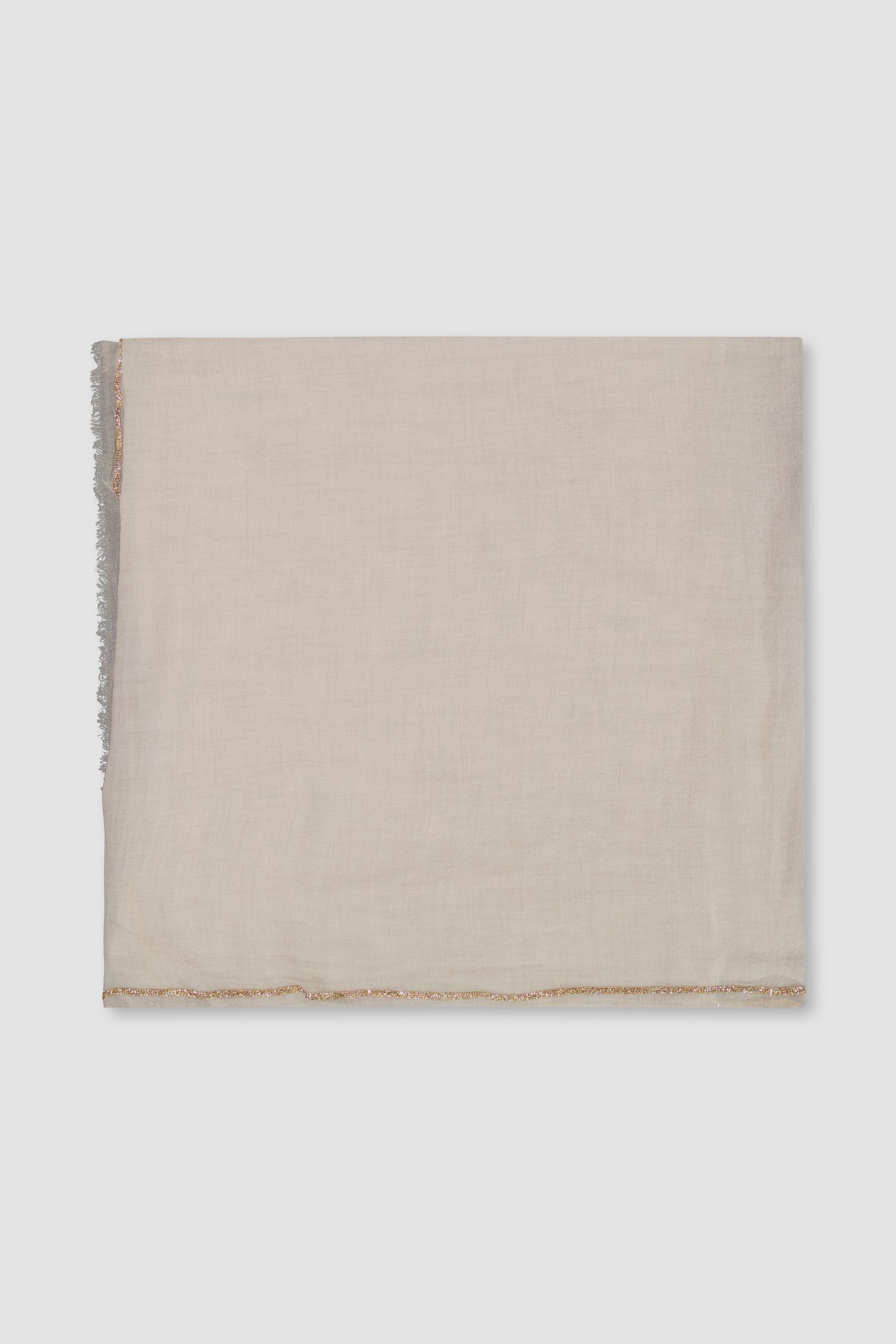 Faliero Sarti Beige 6672 Solidea
