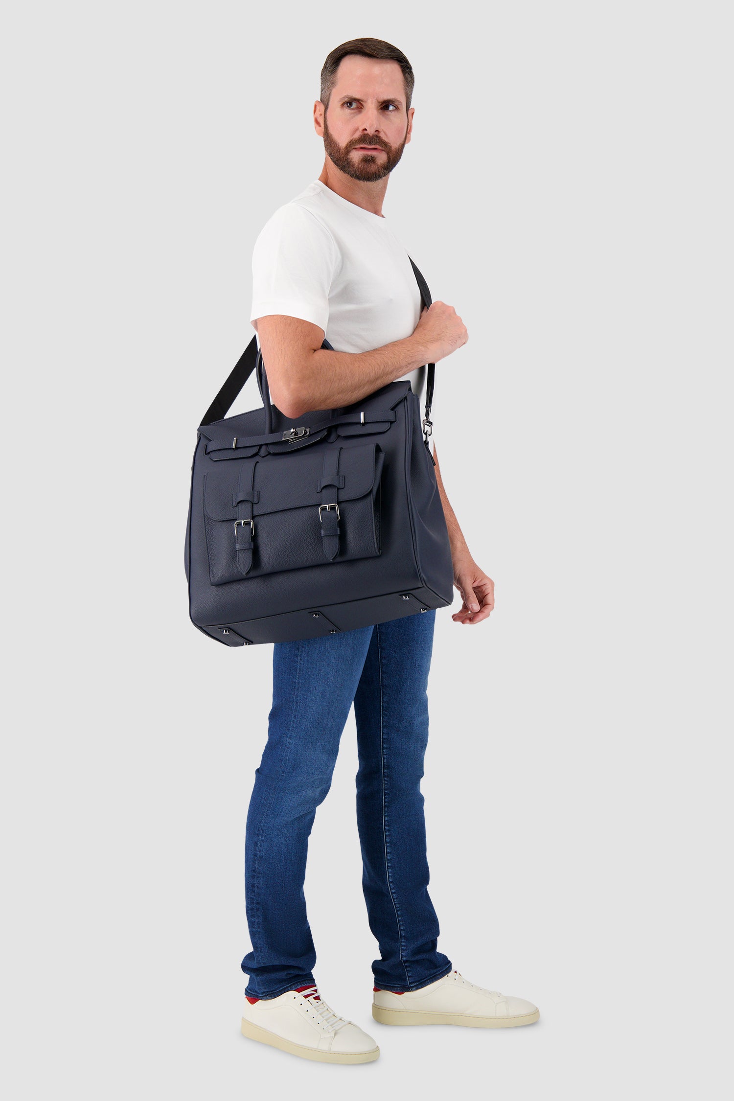 Hettabretz Navy Leather Travel Bag