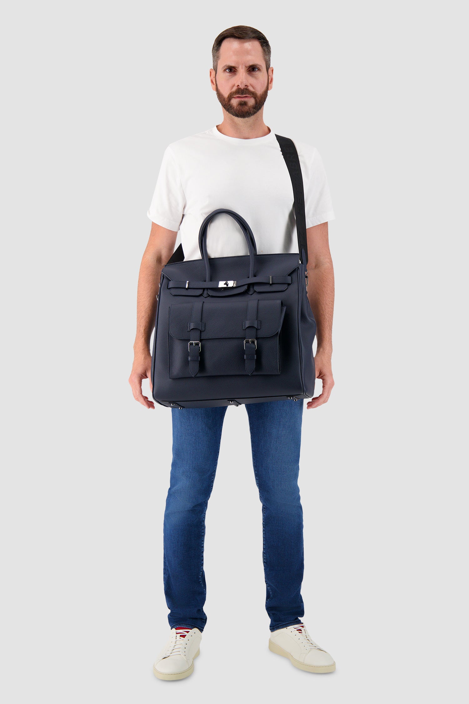 Hettabretz Navy Leather Travel Bag