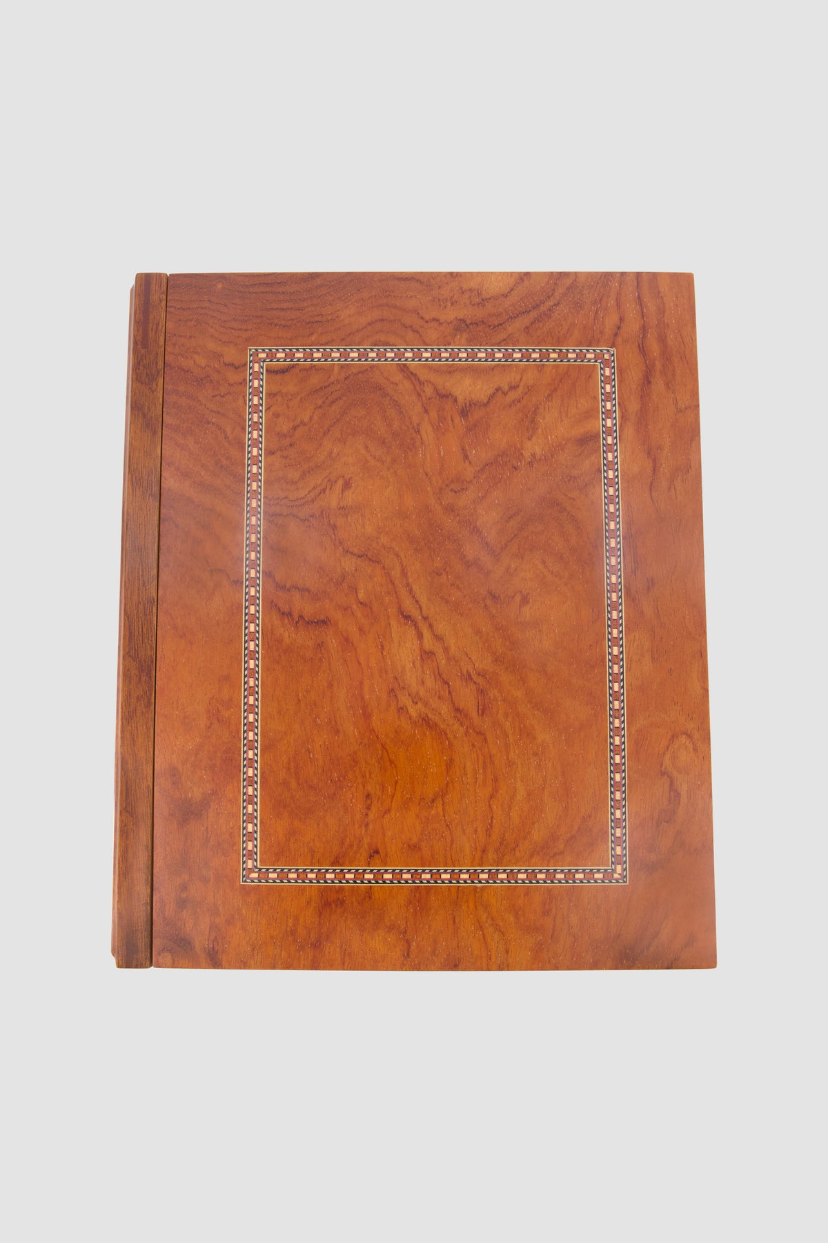 Jemar Brown Cigar Humidor