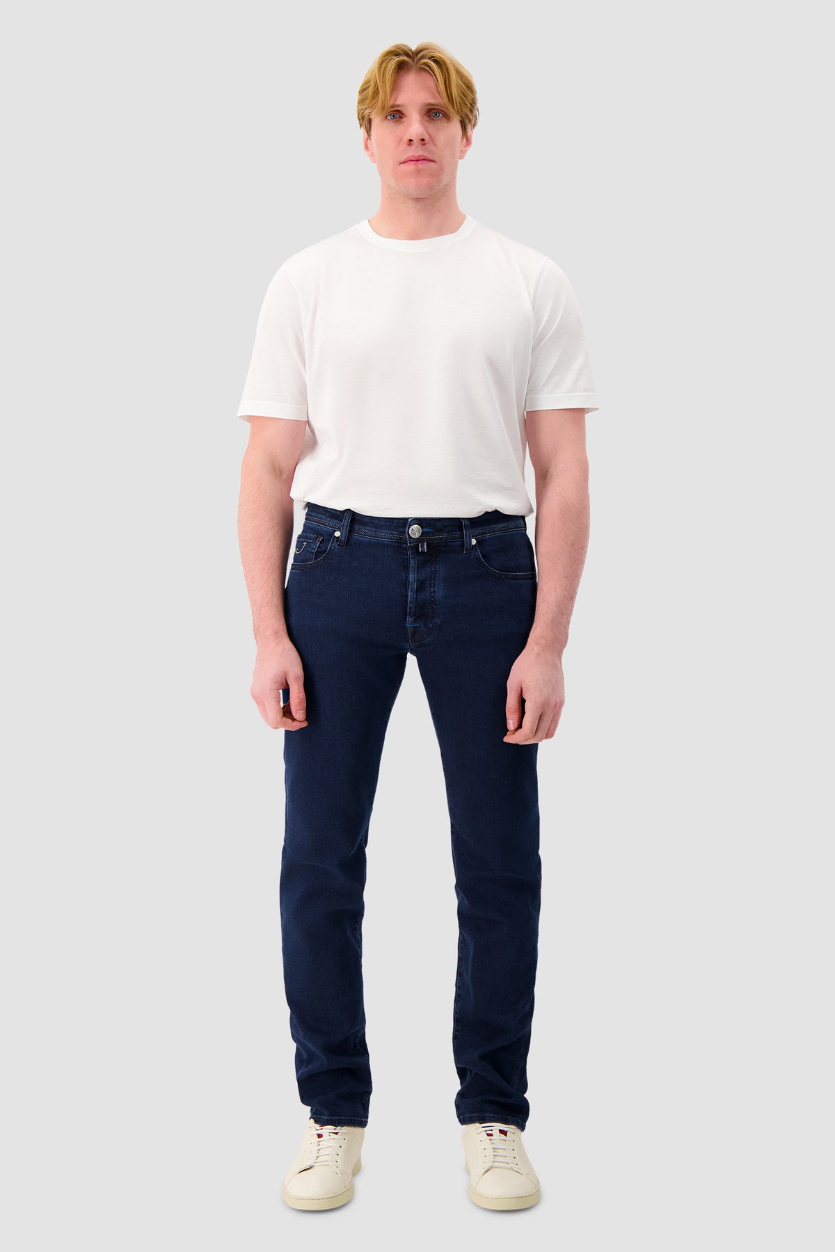 Jean Bard coupe slim bleu foncé Jacob Cohen
