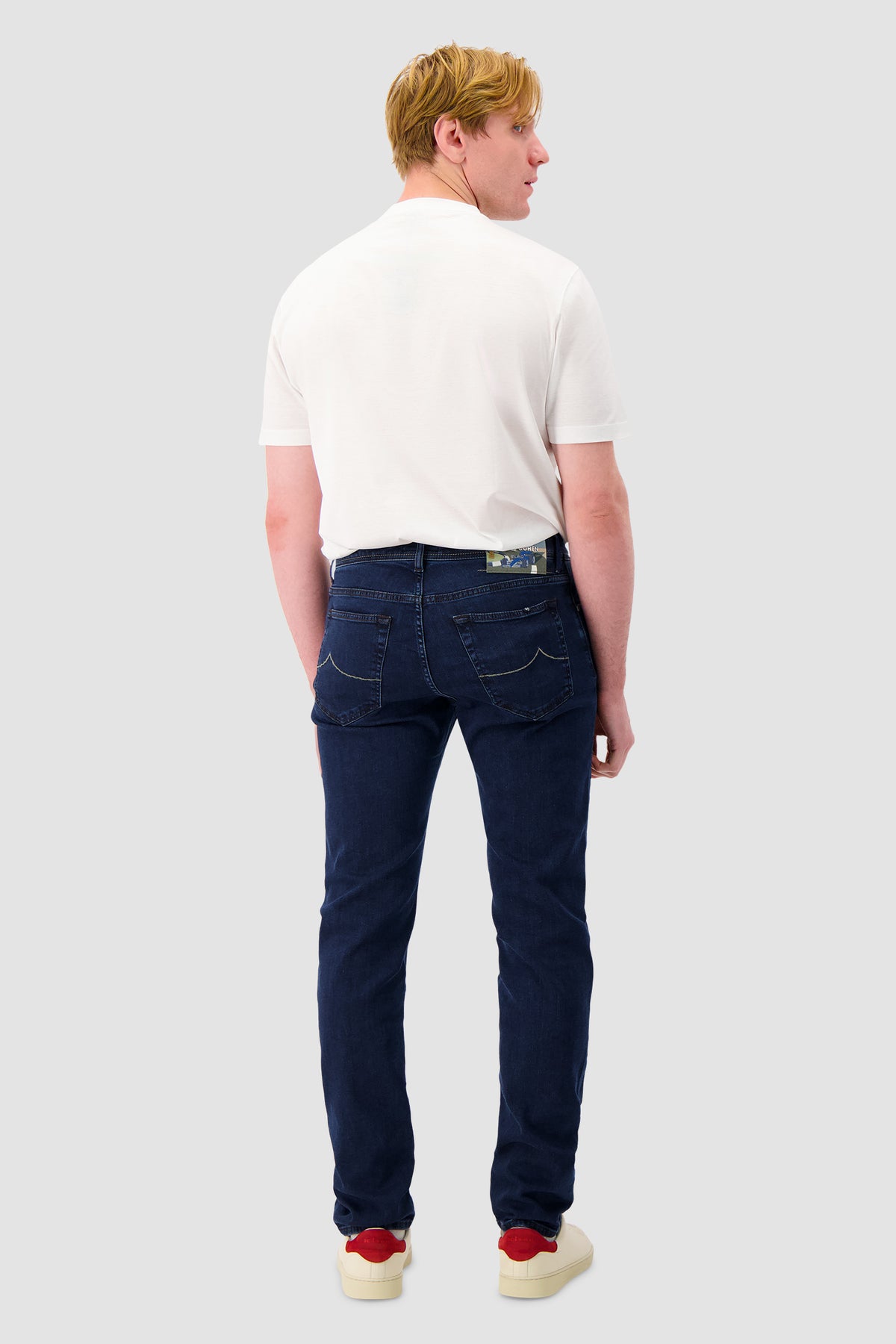 Jean Bard coupe slim bleu foncé Jacob Cohen