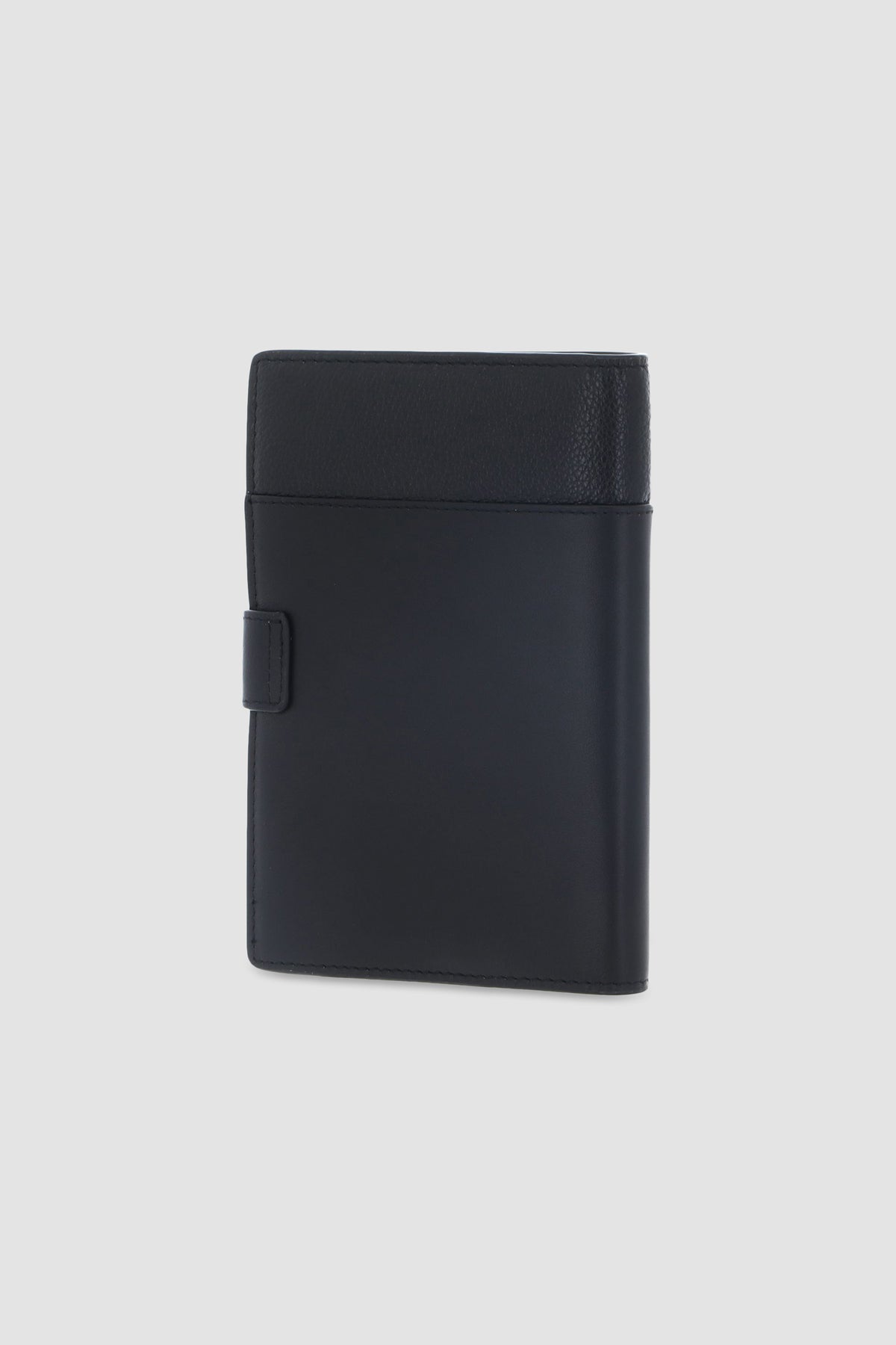 Piquadro Black Passport Holder