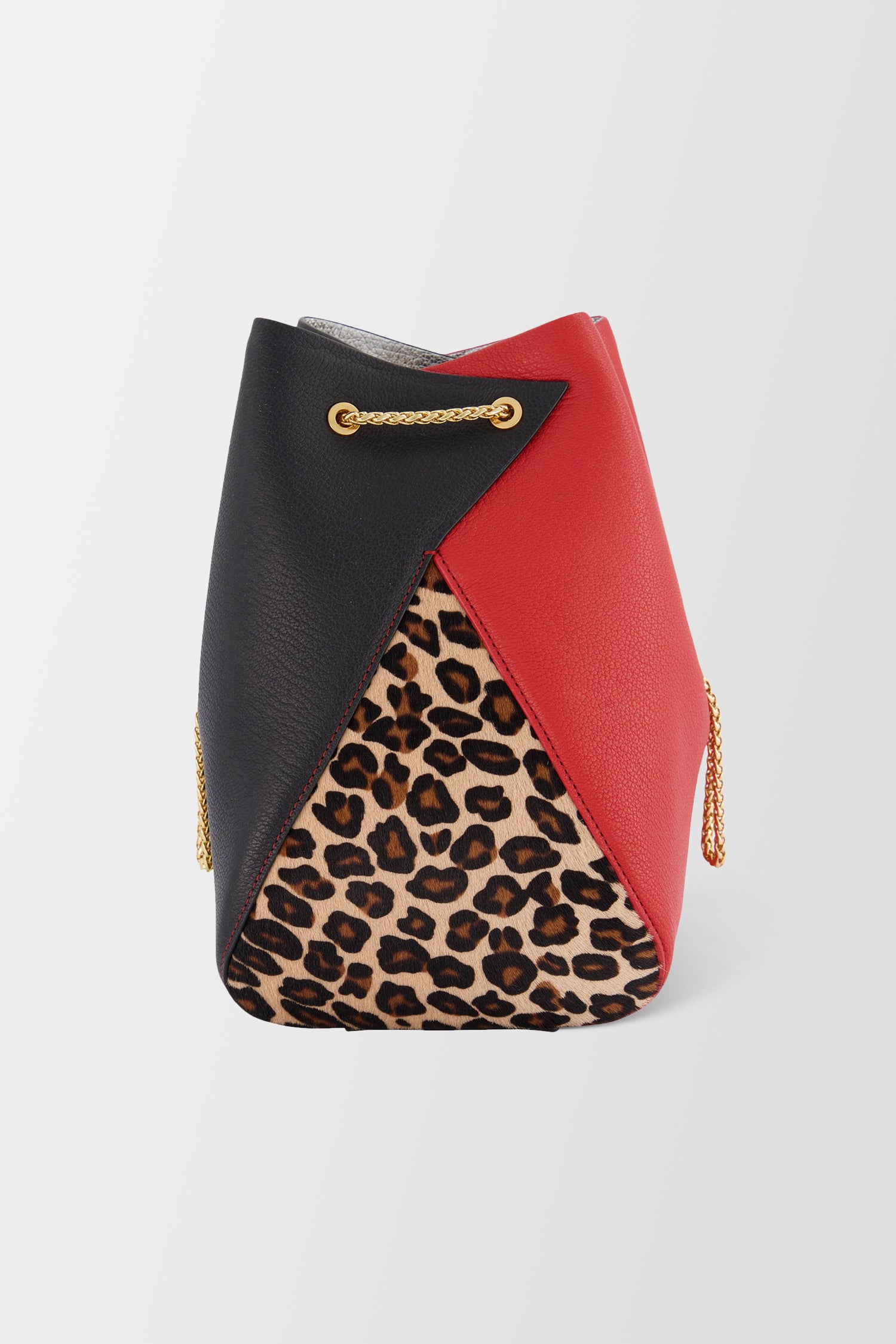 The Volon Leopard Mani Bucket Bbag