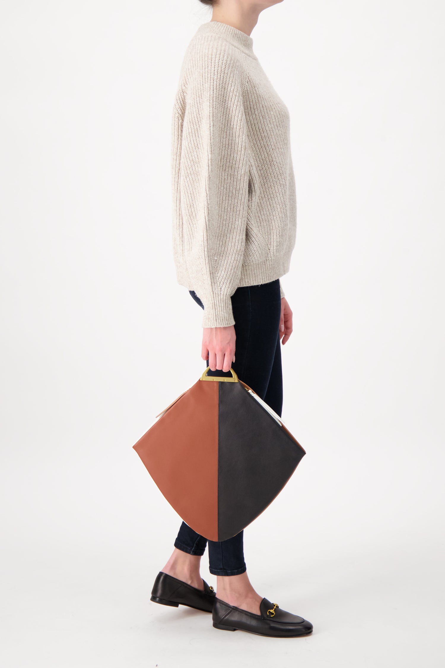 The Volon Tan/White Gao Handbag
