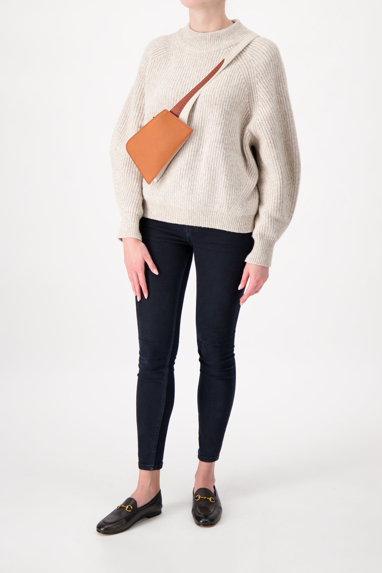 The Volon Pumpkin Dia Belt Bag