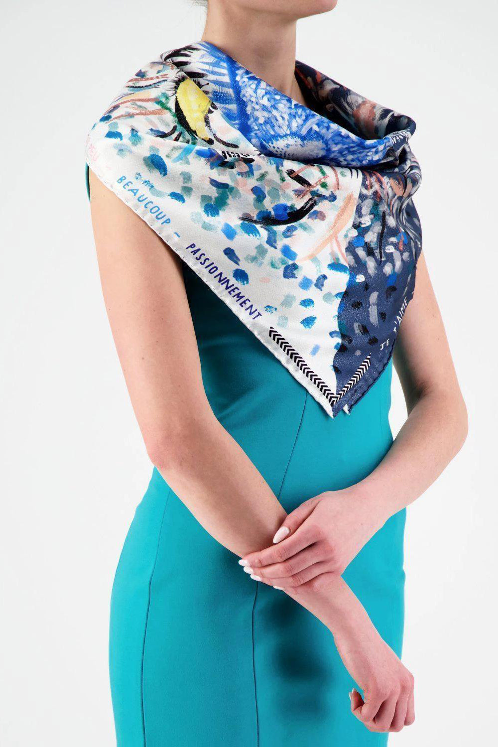 Christian Lacroix Blue Twilight Rise 4