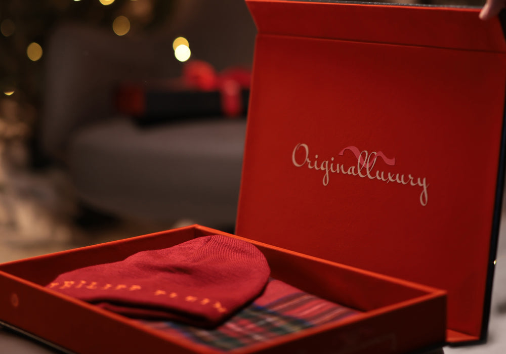 THE PERFECT PRESENT: TOP LUXURY GIFT IDEAS FOR MATURE MEN IN 2025