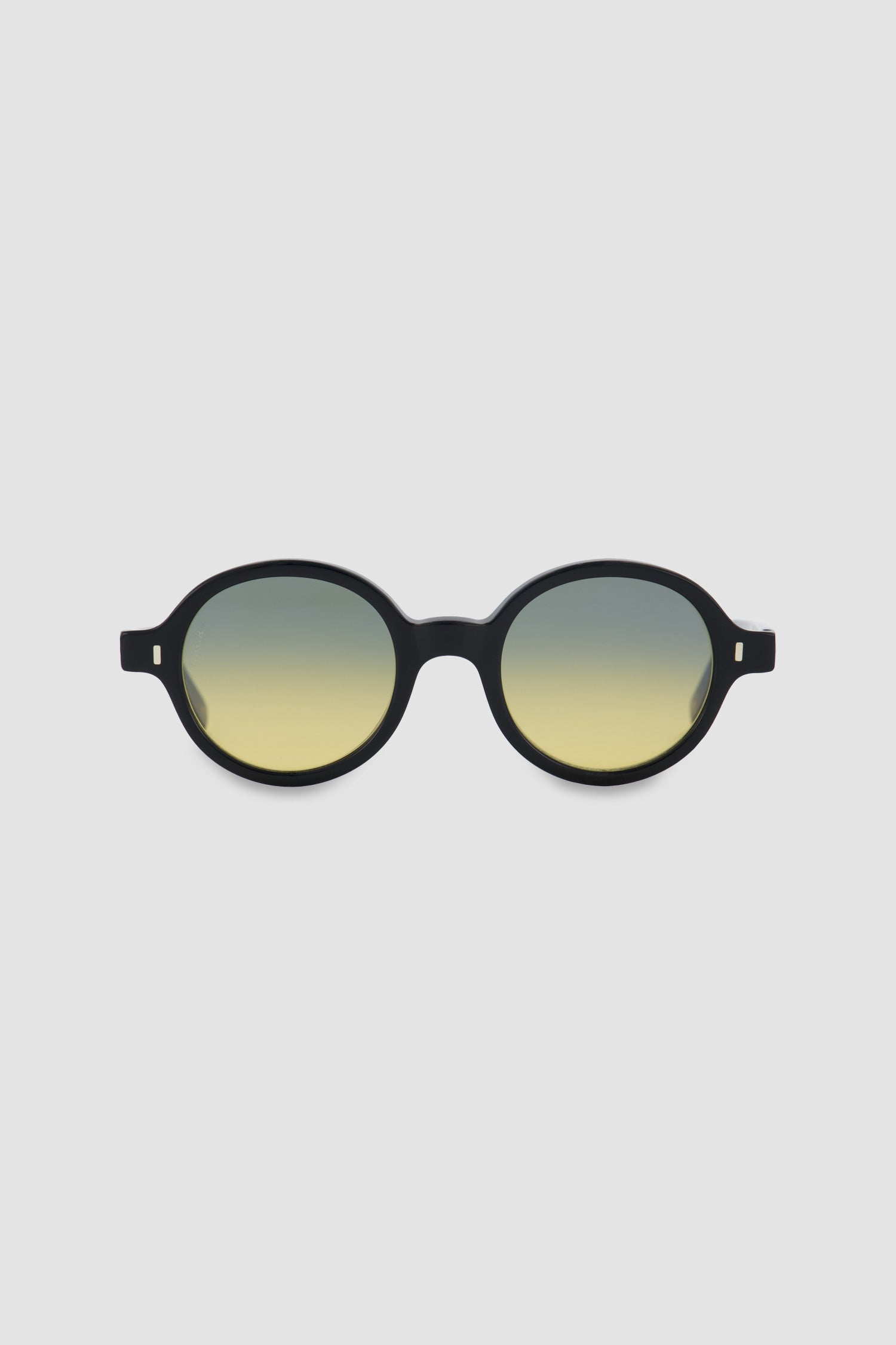 L.G.R Black/Yellow Gradient Photochromic 48' Reunion Bold Sunglasses