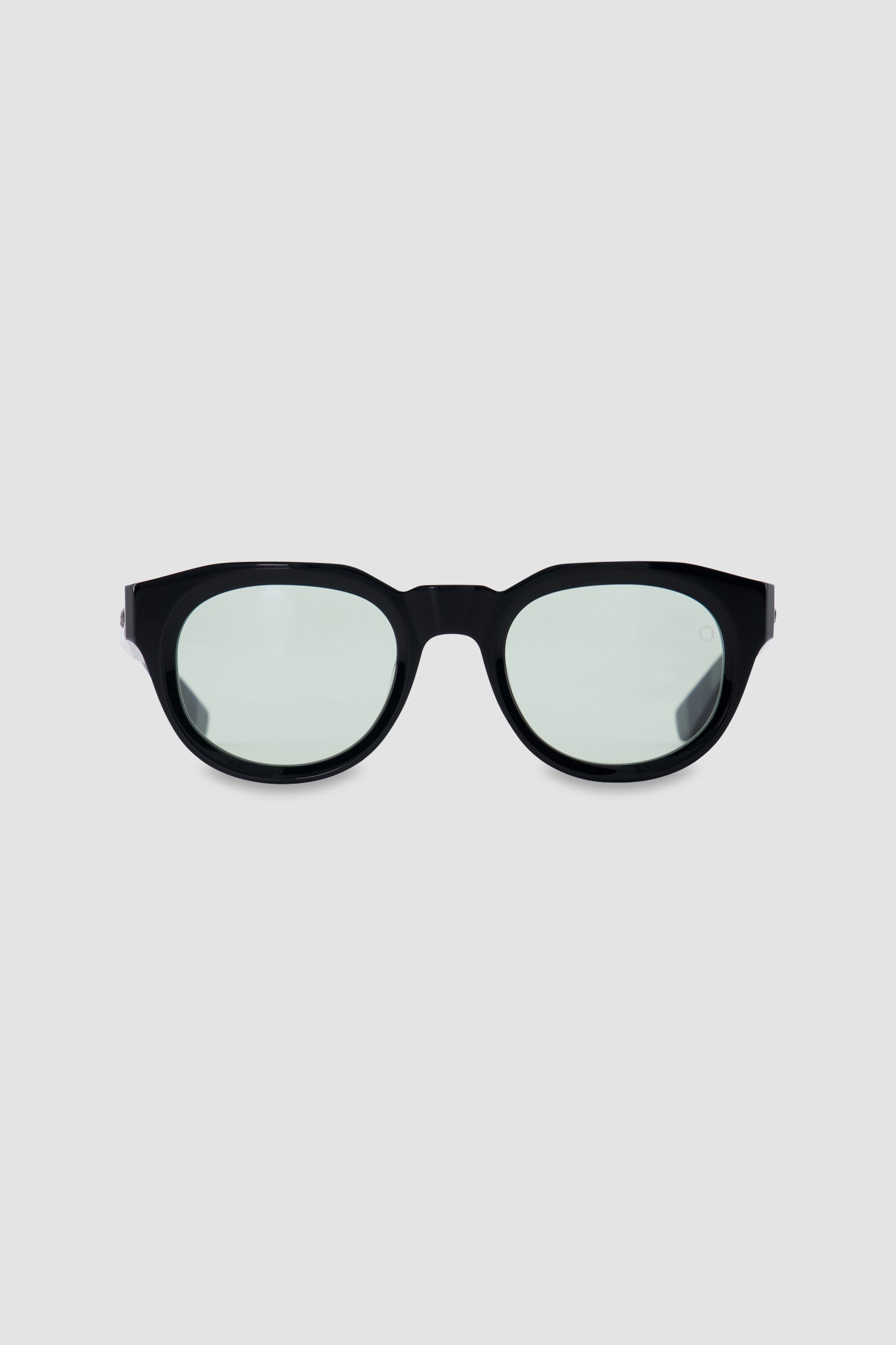 Akoni Black/Green Alpha Sunglasses