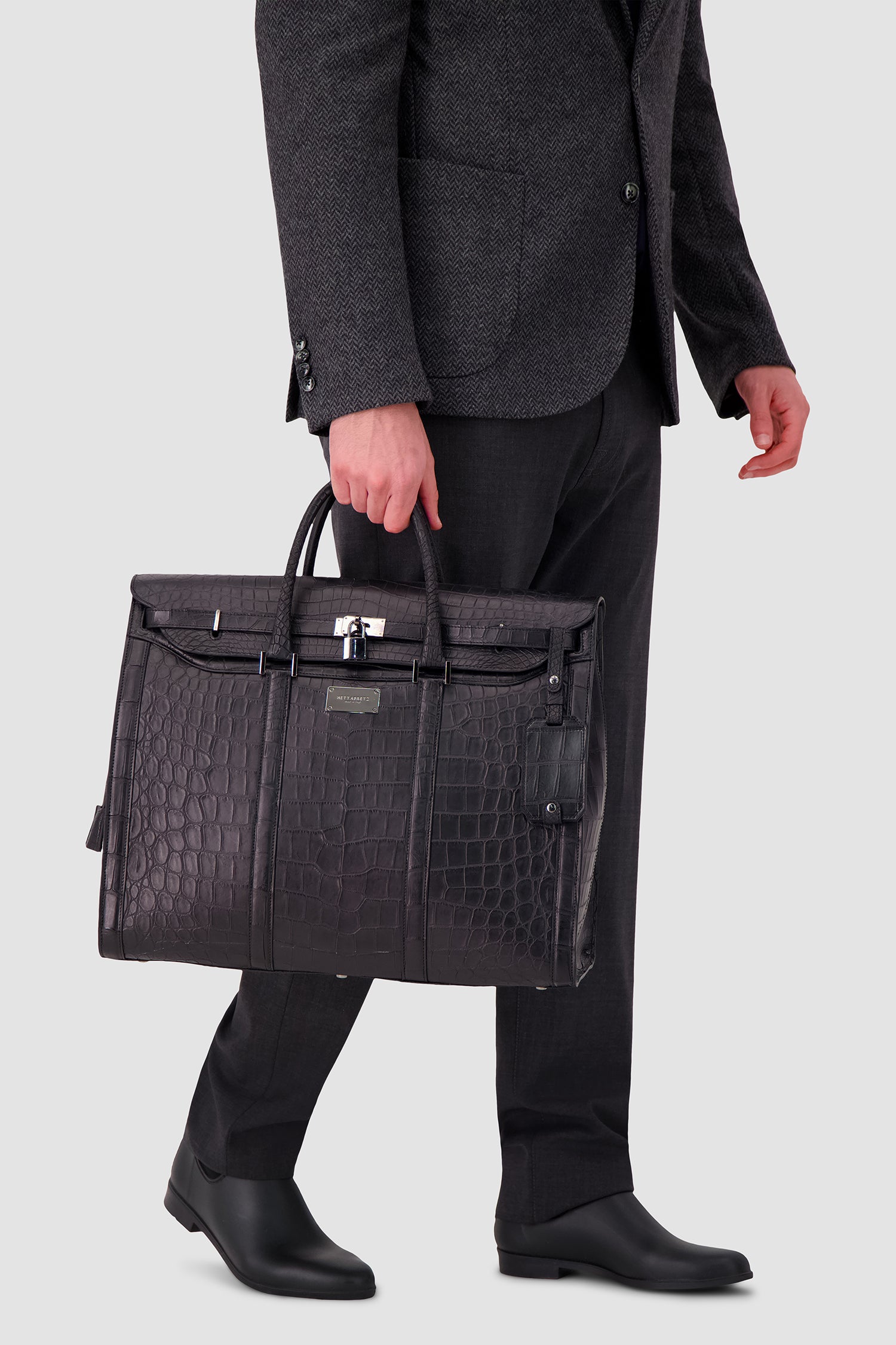 Hettabretz Alligator Travel Bag - Black