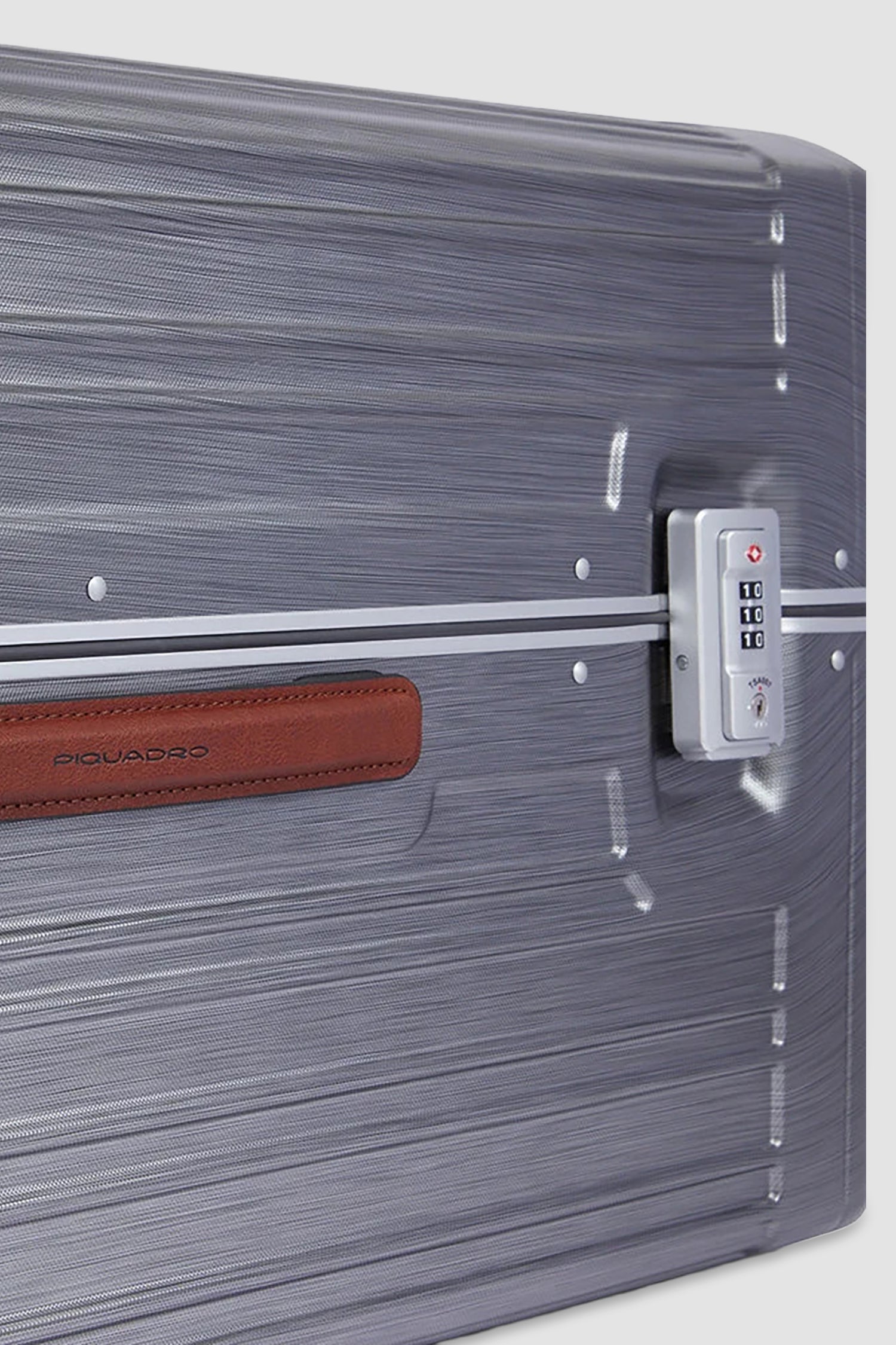 Valise Piquadro Silver rigide, forme malle, à 4 roulettes