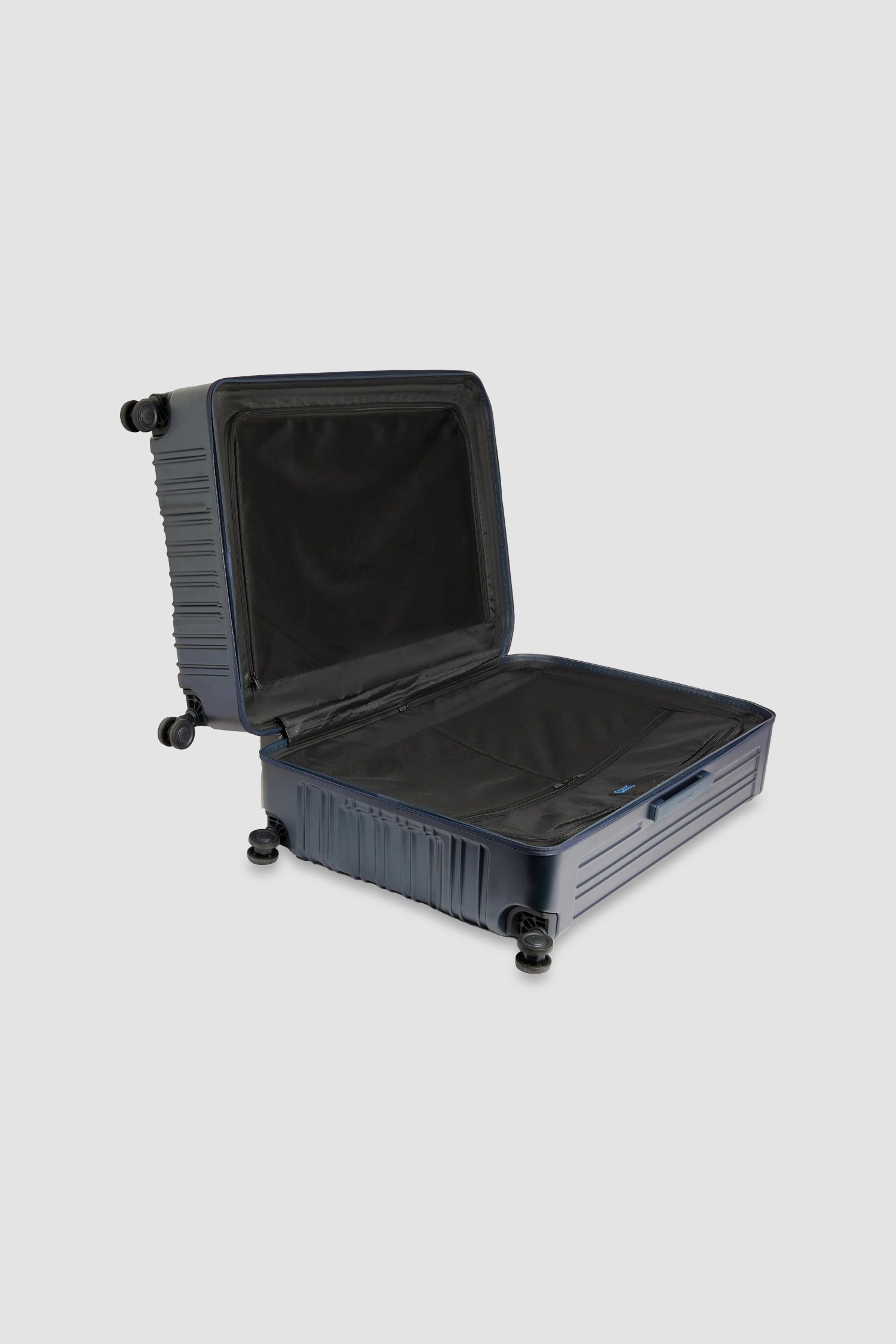Piquadro Blue Extra Large 4 Wheel Suitcase