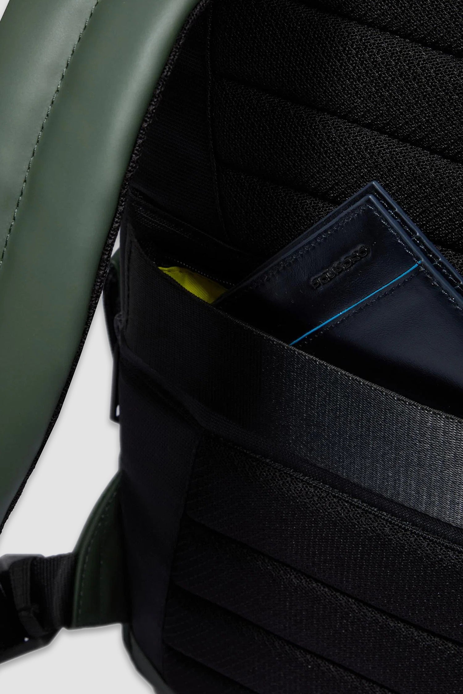 Sac à dos Piquadro Green Travel pour ordinateur portable