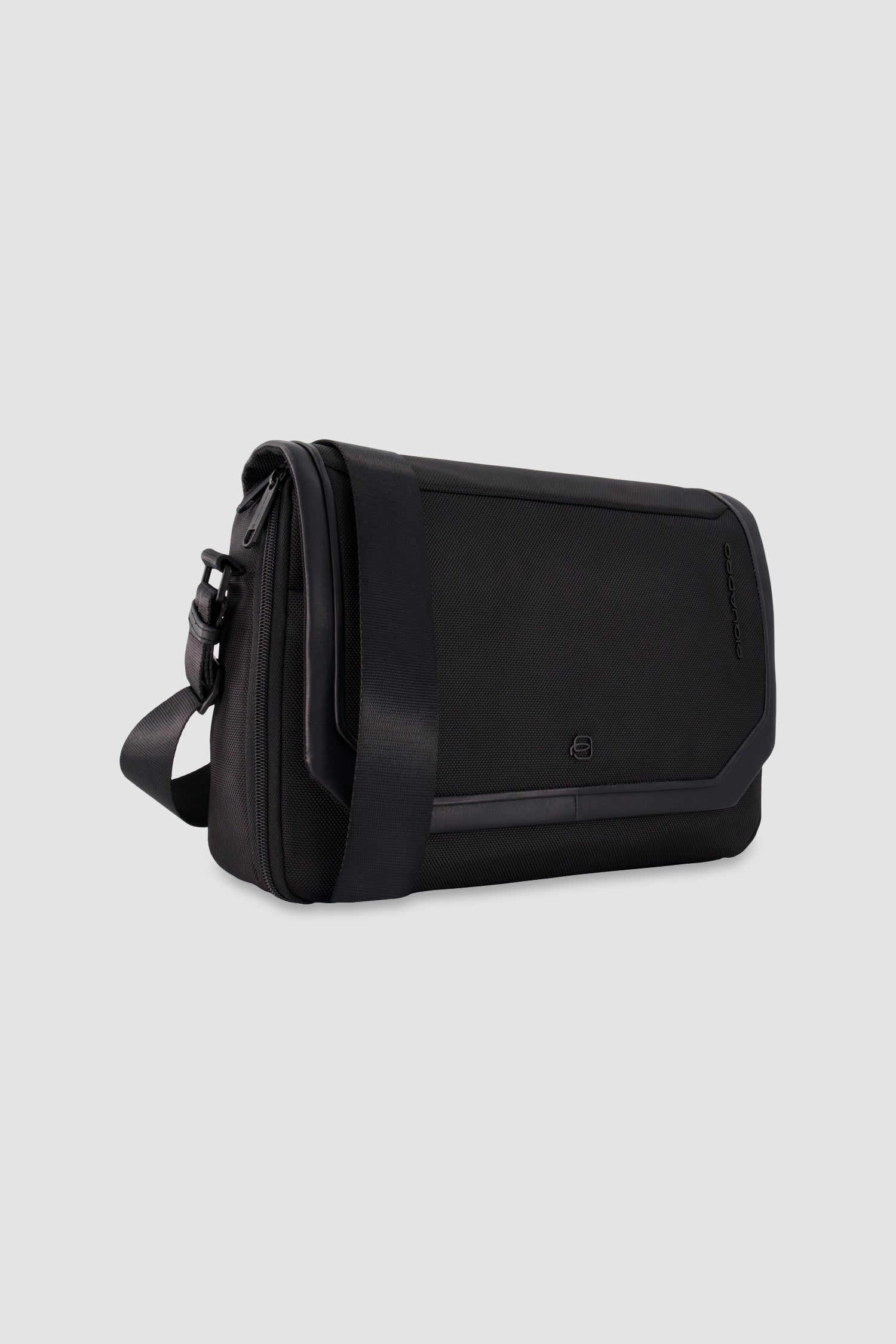 Piquadro Messenger / iPad Bag