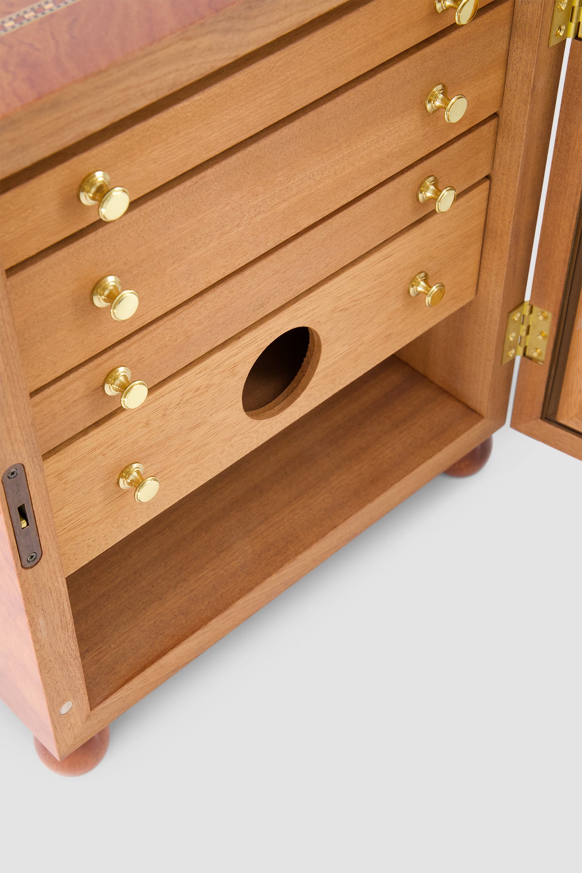 Jemar Brown Cigar Humidor