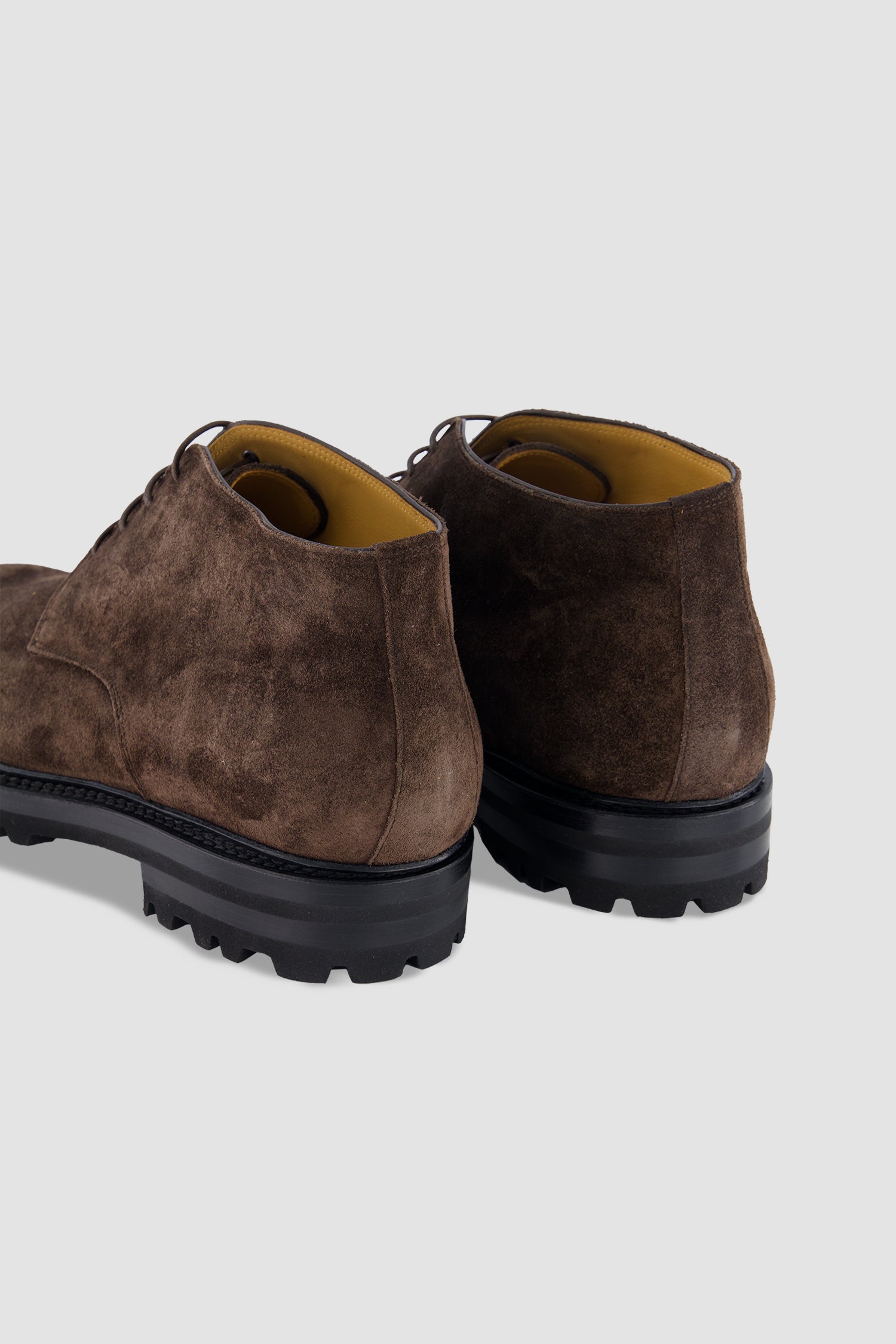 Kiton Brown Suede Chukka Boot