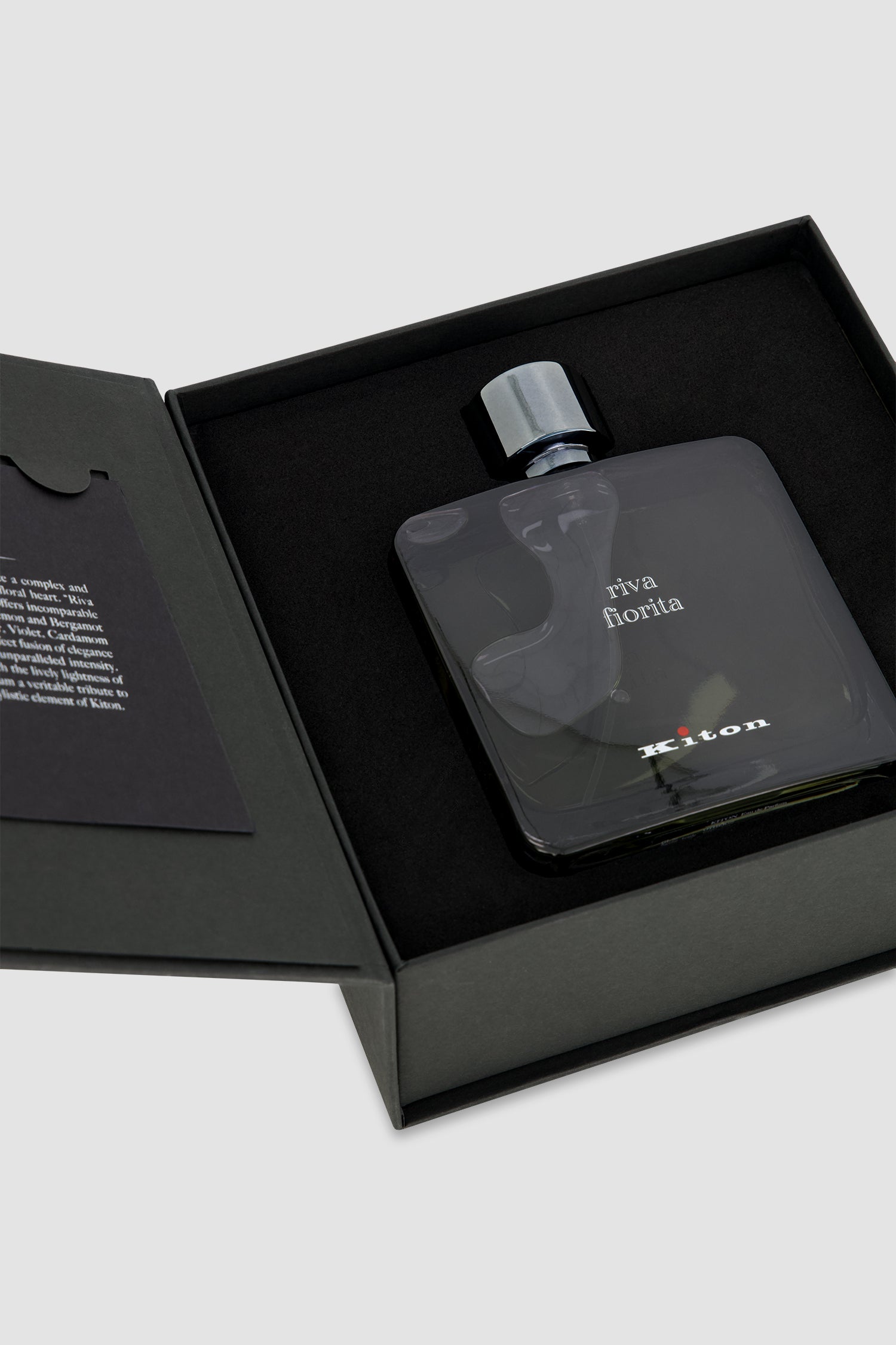 Kiton Riva Fiorita Perfume