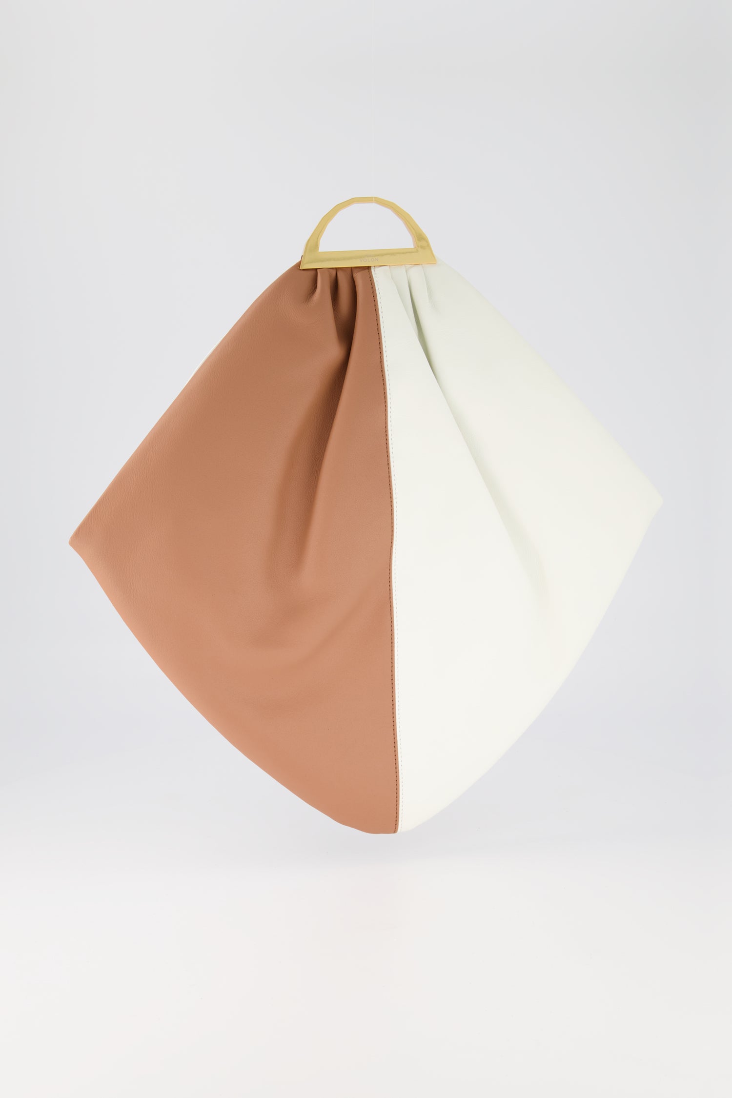 The Volon Tan/White Gao Handbag